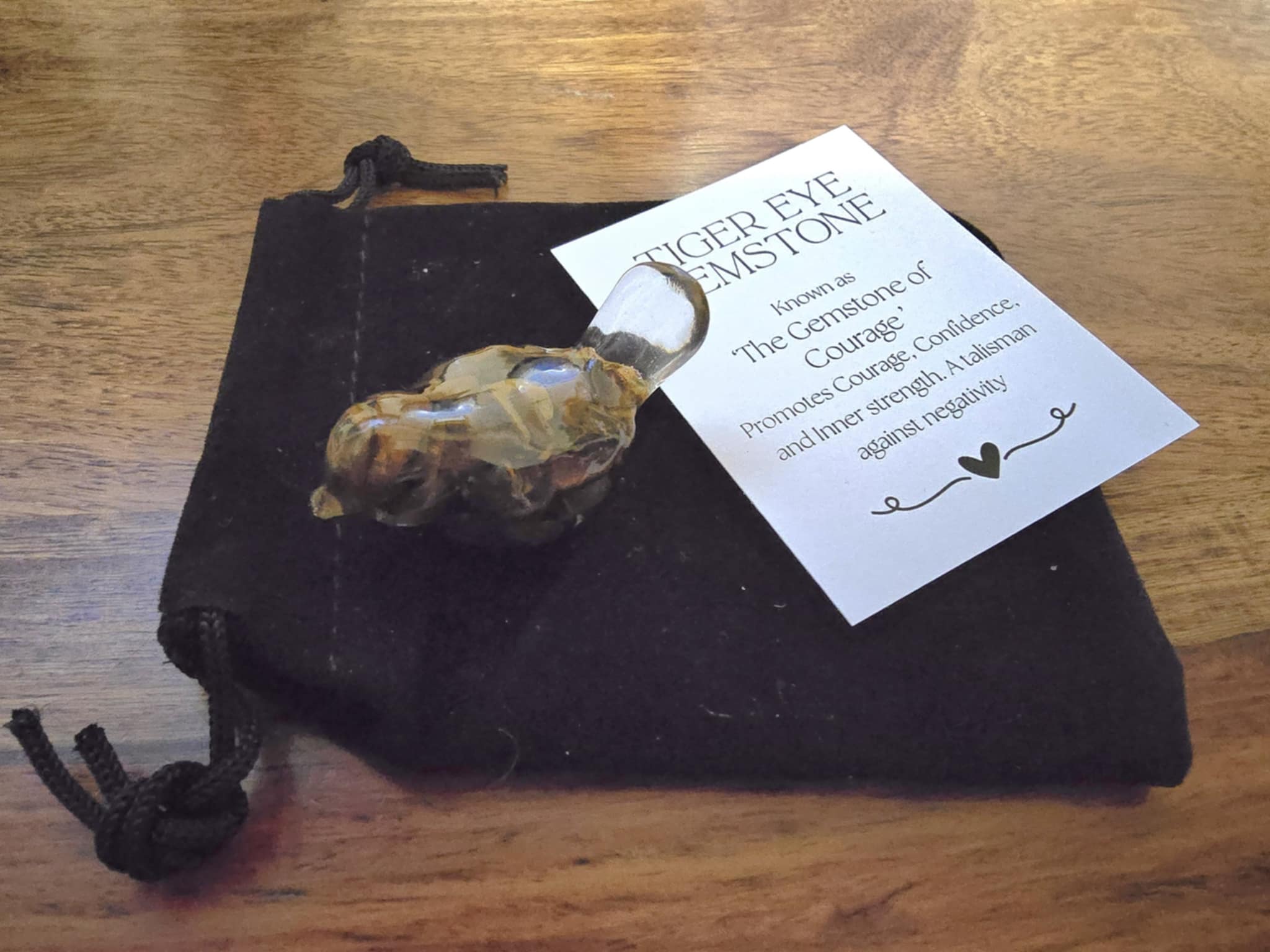 Tiger eye gemstone crystal birds