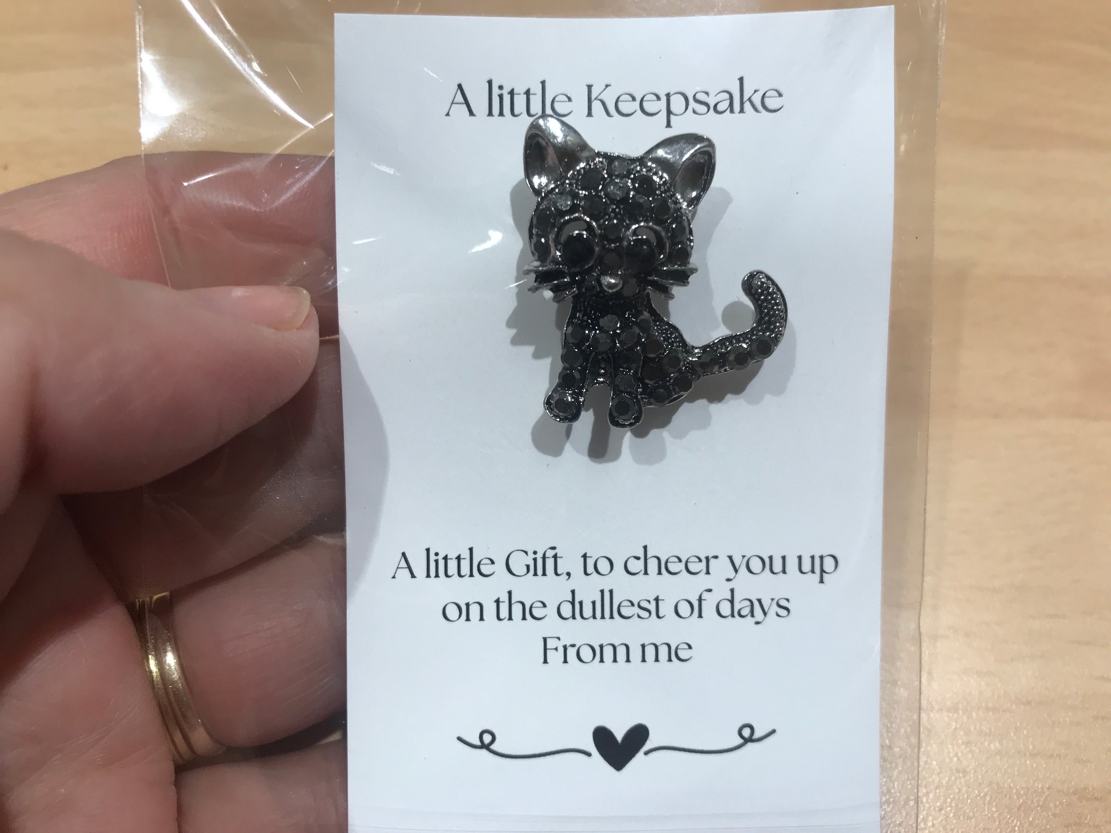 A Little Keepsake Cat Brooch