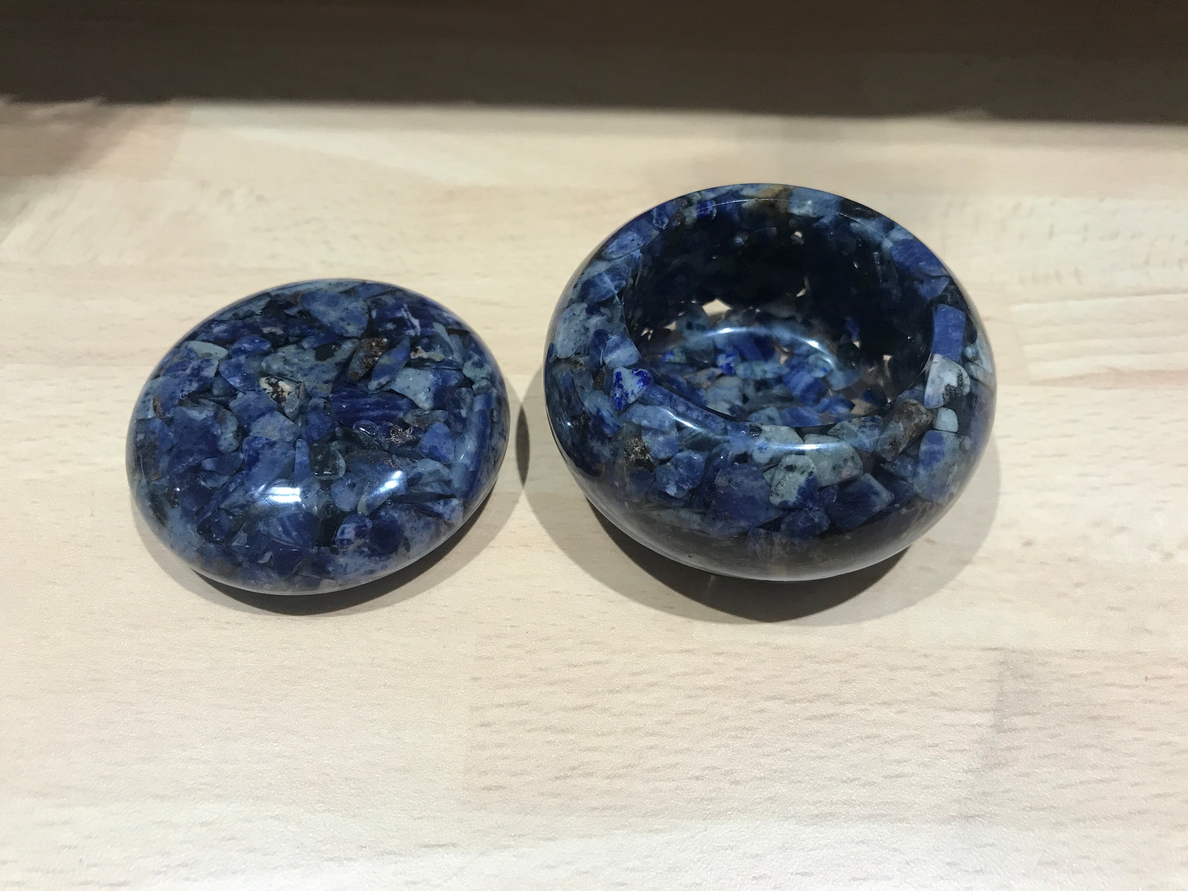 Sodalite Crystal Pot